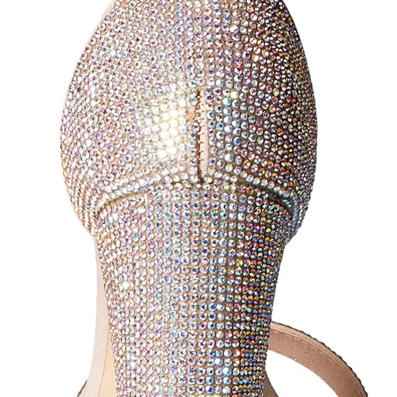 Madden Girl - Picture 7 of 7